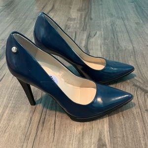 Calvin Klein high heels blue